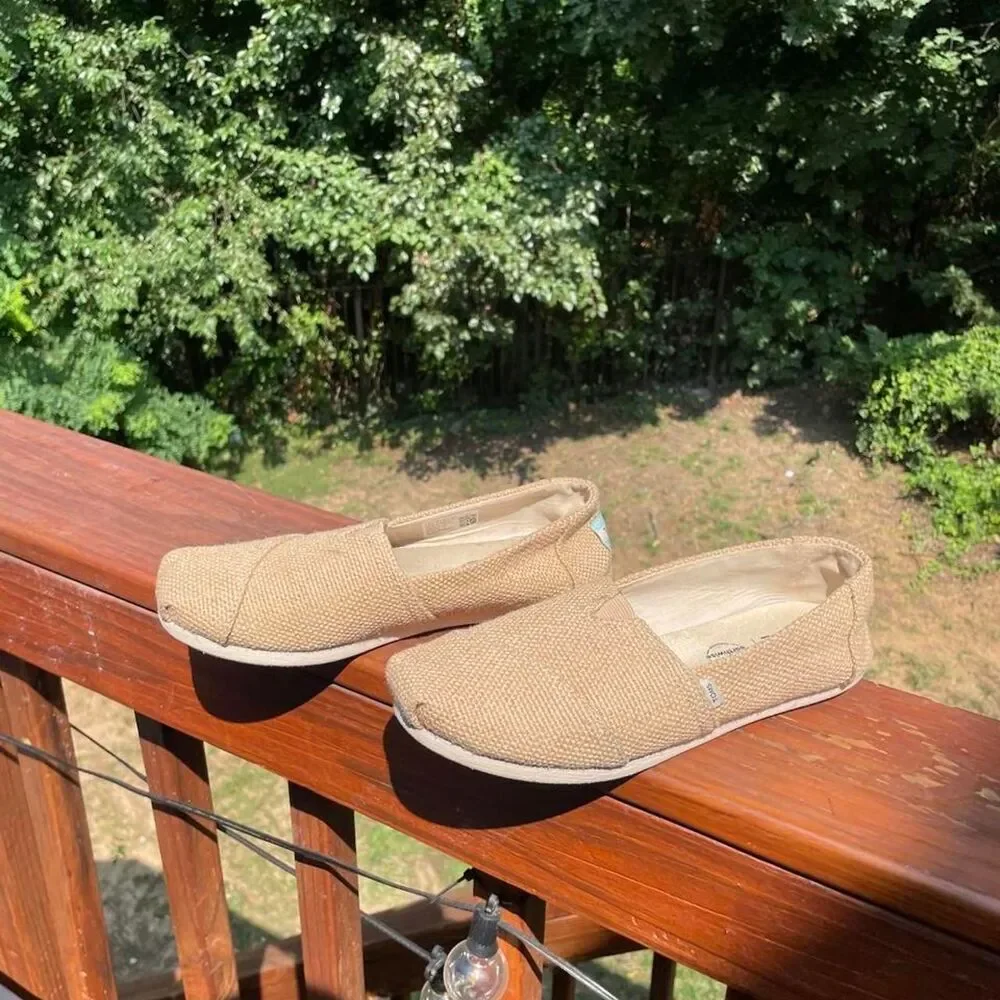 Toms Women's 8 Alpargata Natural Burlap Tan Trainers